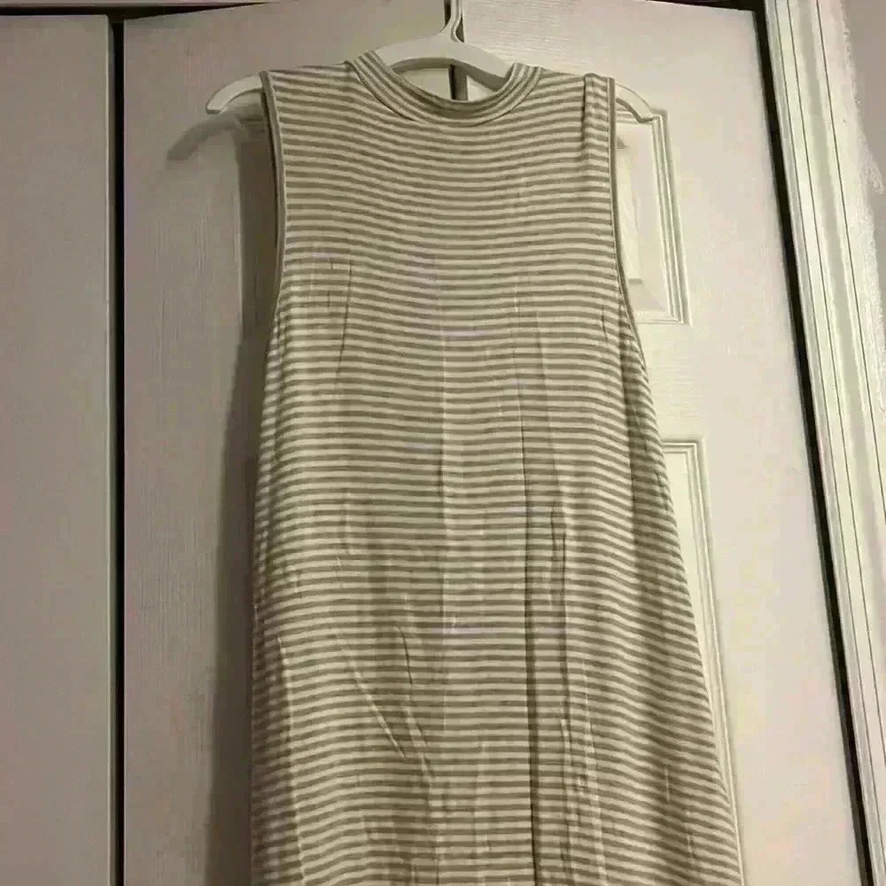 Tan and White Striped Loose Dress - Picture 3 of 5